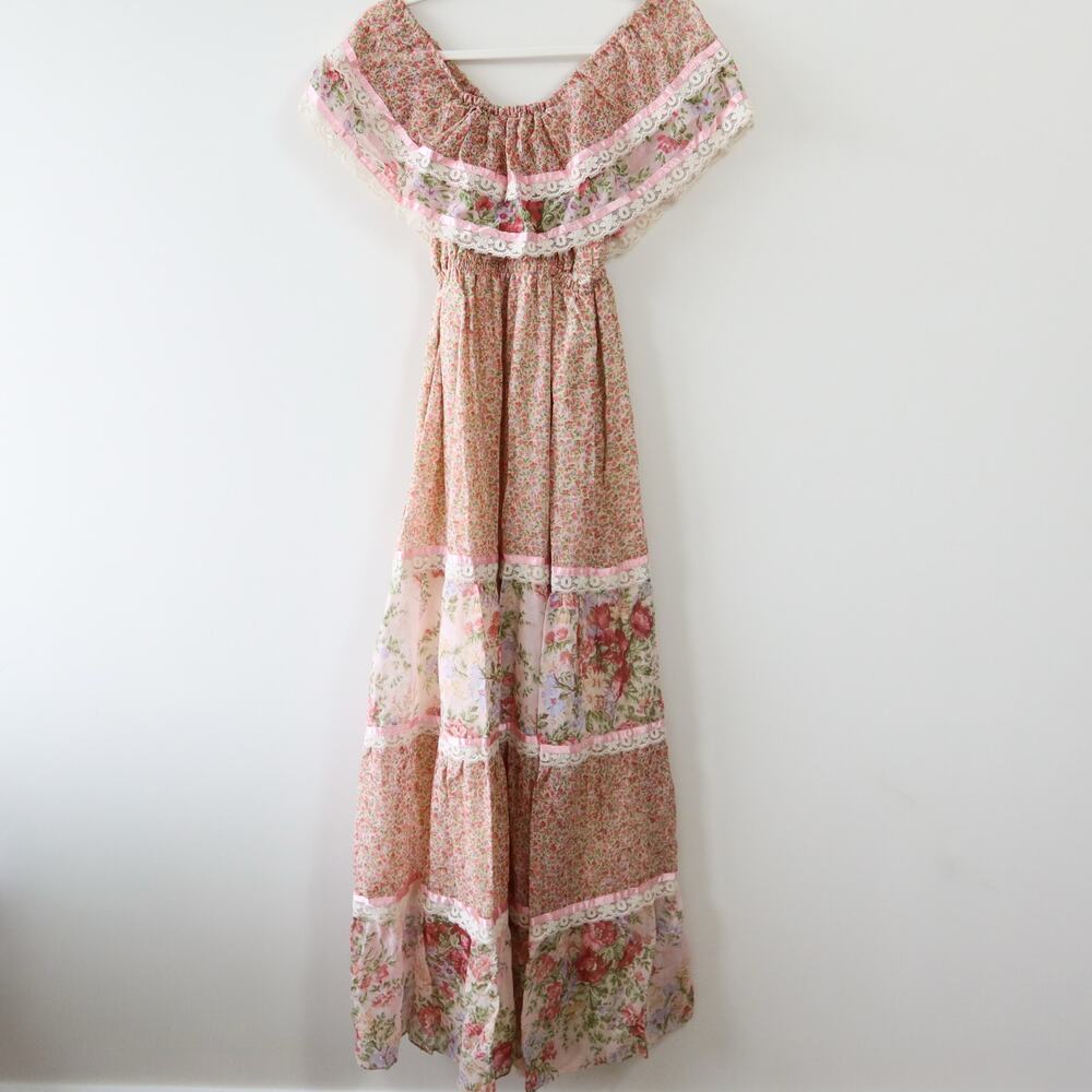 Vintage 70s Tiered Floral Print Prairie Dress XS/SM